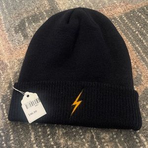 NWT Aviator Nation Bolt Beanie